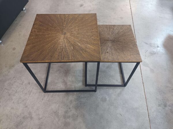 LOT DE 2 TABLES GIGOGNES MÉTAL NOIR ET DORÉ -DESTOCK EXPO