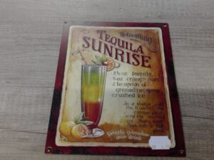 PLAQUE METAL 25X20CM COCKTAIL TEQUILA SUNRISE ANNEXE MEUBLE & DECO