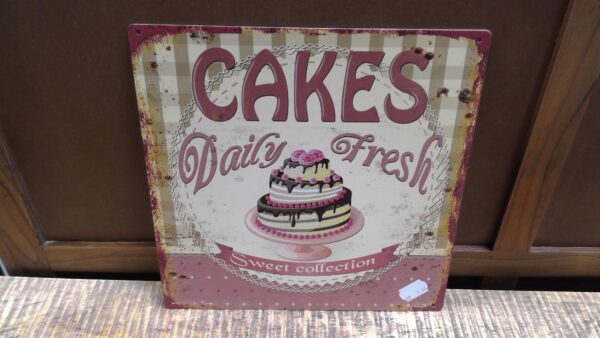 PLAQUE METAL 30X30CM CAKES ANNEXE MEUBLE & DECO