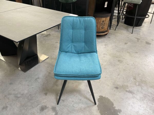 CHAISE KAYA COLORIS BLEU PIEDS MÉTAL NOIR ANNEXE MEUBLE & DECO