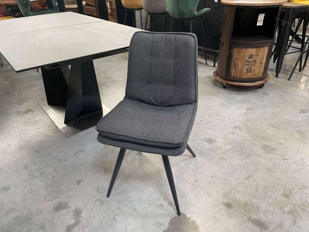 CHAISE KAYA TISSU COLORIS GRIS PIEDS MÉTAL NOIR
