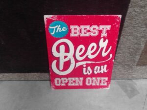 PLAQUE METAL 25X33CM THE BEST BEER ANNEXE MEUBLE & DECO