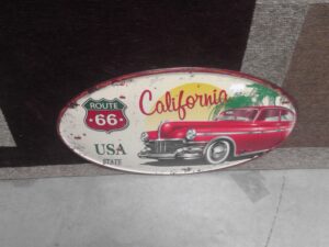 PLAQUE METAL OVALE L.56CM CALIFORNIA ANNEXE MEUBLE & DECO