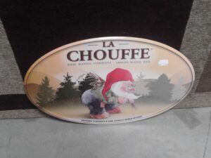 PLAQUE METAL OVALE LA CHOUFFE BIERE ANNEXE MEUBLE & DECO