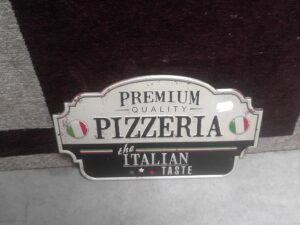 PLAQUE MÉTAL PREMIUM QUALITY PIZZERIA ANNEXE MEUBLE & DECO