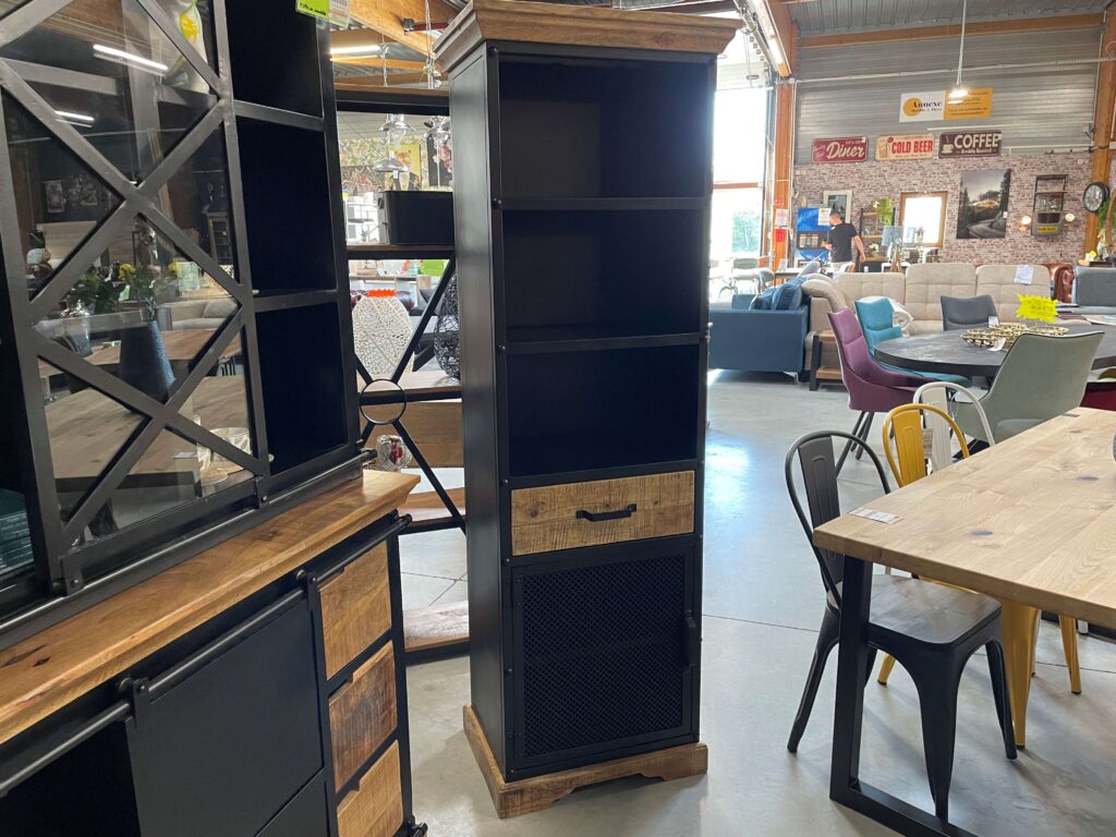 COLONNE DE RANGEMENT MANGUIER MASSIF ET MÉTAL