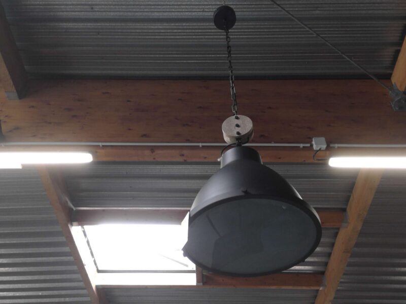 LUSTRE METAL NOIR DIAM.42CM - DETAIL BOIS (MT-2166) DESTOCKAGE