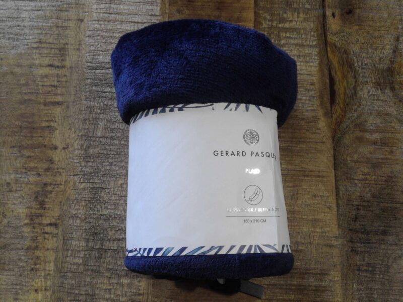 PLAID GERARD PASQUIER 160X210CM BLEU 19.90€ AU LIEU DE 49€