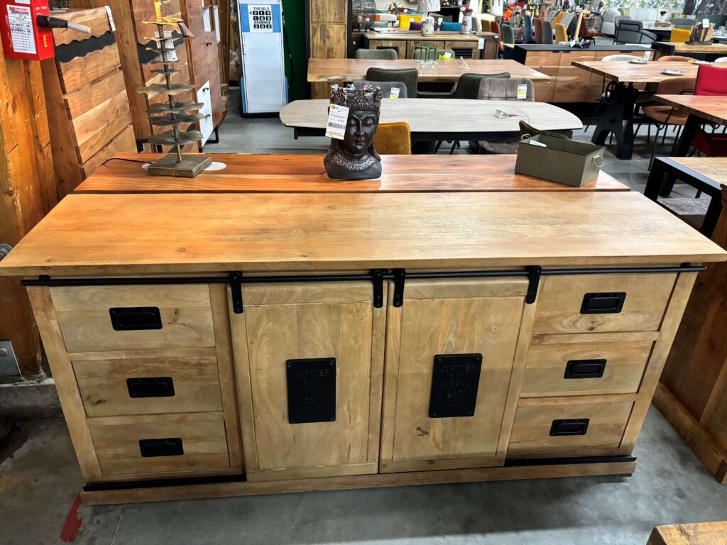 BAHUT 6 TIROIRS + 2 PORTES COULISSANTES MANGUIER MASSIF + MÉTAL