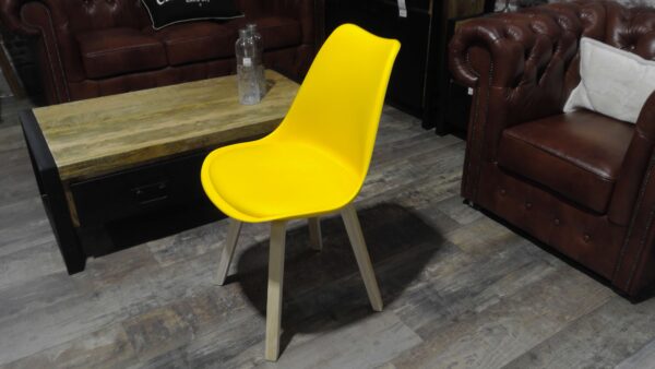 CHAISE EMY COLORIS JAUNE AVEC COUSSIN ANNEXE MEUBLE & DECO