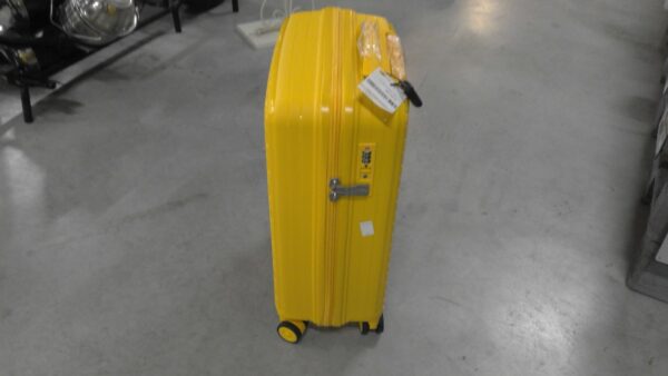 VALISE PM JAUNE – 100% POLYPROPYLÈNE – DOUBLE ROULETTES ANNEXE MEUBLE & DECO