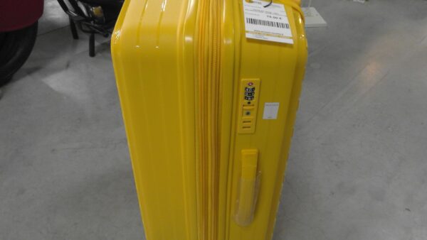 VALISE MM JAUNE – 100% POLYPROPYLÈNE – DOUBLE ROULETTES ANNEXE MEUBLE & DECO