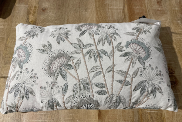 COUSSIN 50X30CM BLANC BRODÉ ANNEXE MEUBLE & DECO