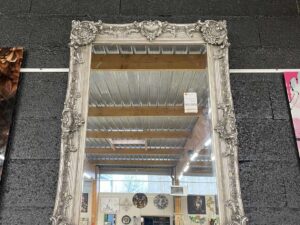 MIROIR STYLE BAROQUE COLORIS ARGENTÉ 60X90CM ANNEXE MEUBLE & DECO