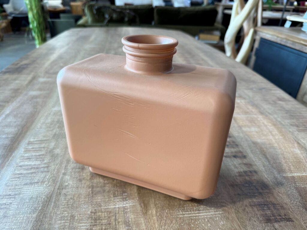 VASE RECTANGULAIRE 3.7L COLORIS TERRACOTTA H.22CM