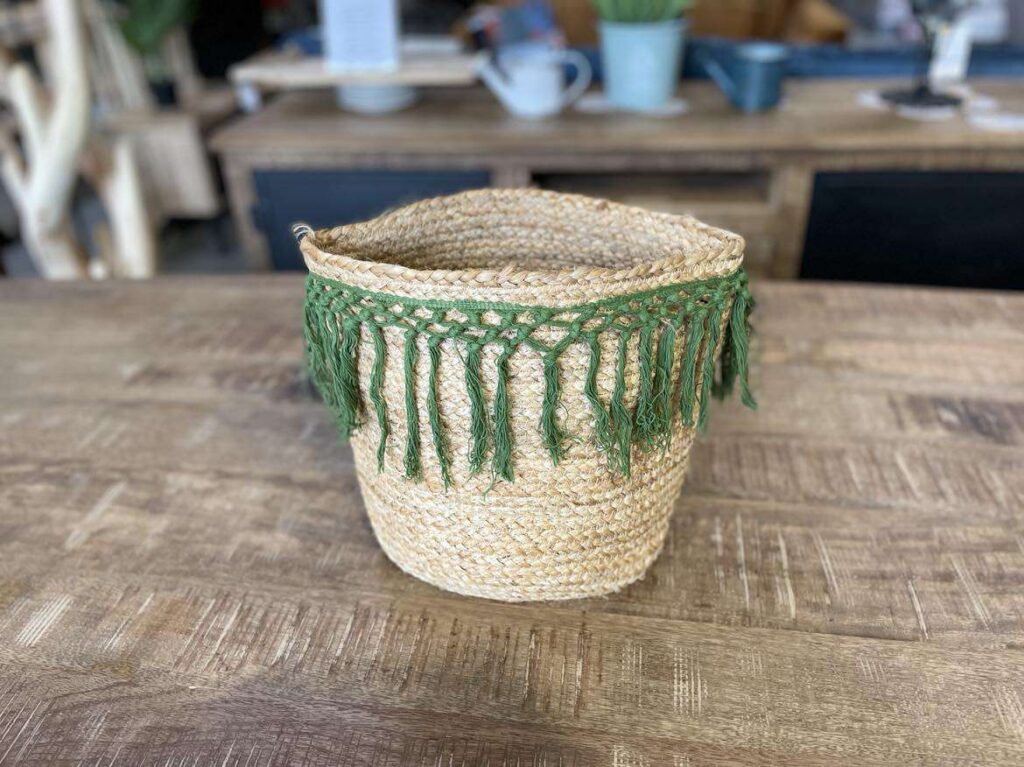 PANIERE JUTE AVEC TRESSAGE VERT H.25CM