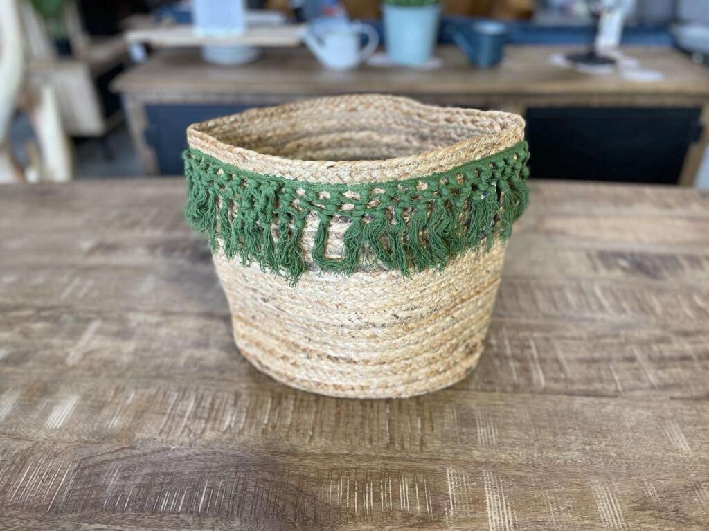 PANIERE JUTE AVEC TRESSAGE VERT H.30CM