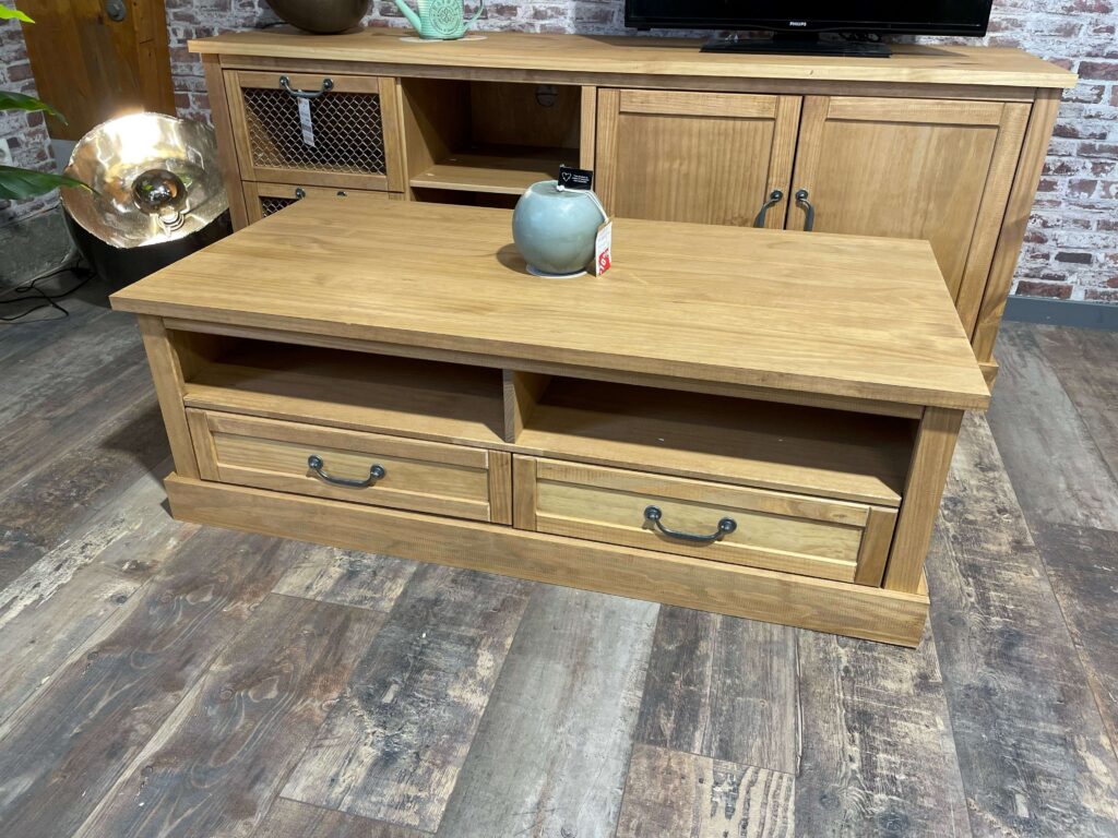 TABLE BASSE FELICIA PIN MASSIF + PANNEAU DE FIBRE - DESTOCK