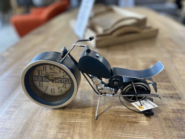 HORLOGE À POSER MOTO – DIFFÉRENTS MODÈLES – DESTOCKAGE ANNEXE MEUBLE & DECO