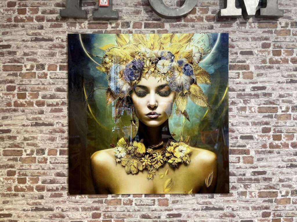 TABLEAU EN VERRE FEMME FLEURS 100X100CM