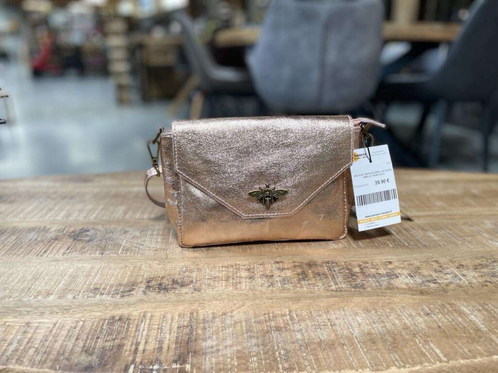 SAC AVEC BANDOULIERE CUIR DETAIL ABEILLE- ROSE GOLD