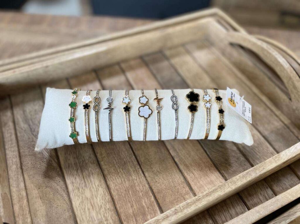 BRACELET RIGIDE ACIER INOXYDABLE - DIFFÉRENTS MODÈLES