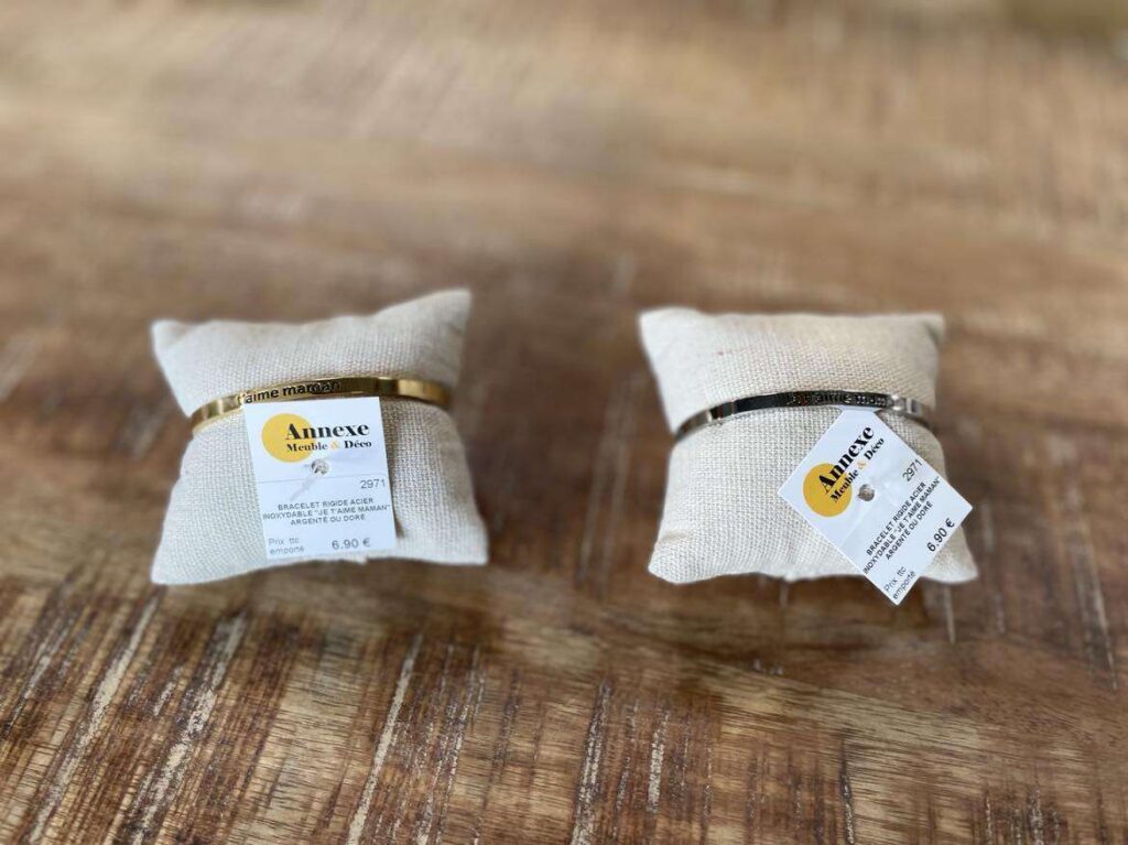 BRACELET RIGIDE ACIER INOXYDABLE "JE T'AIME MAMAN" ARGENTÉ OU DORÉ