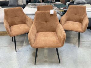 LOT DE 4 FAUTEUILS COLORIS ROUILLE DESTOCK EXPO ANNEXE MEUBLE & DECO