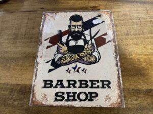 PLAQUE METAL BARBER SHOP / COIFFEUR ANNEXE MEUBLE & DECO