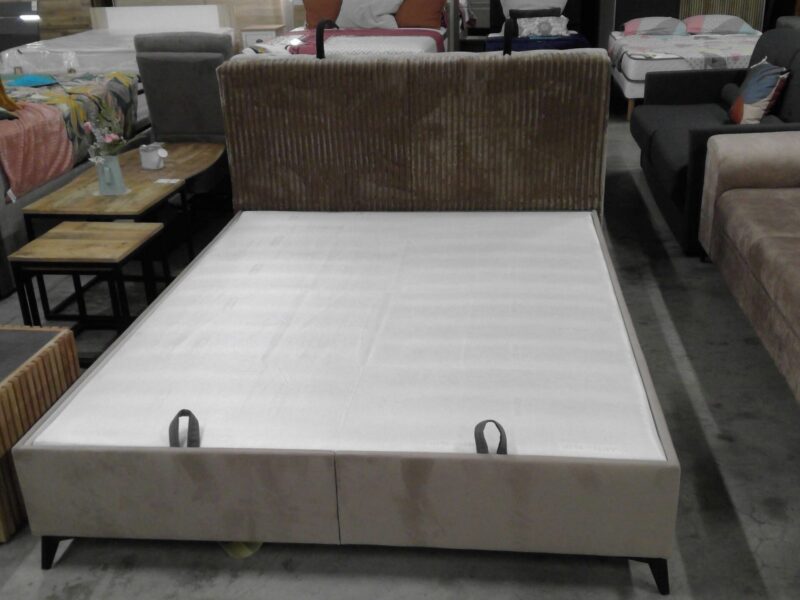 LIT COFFRE WAVE 160X200CM VELOURS CÔTELÉ LARGE COLORIS CAPPUCINO