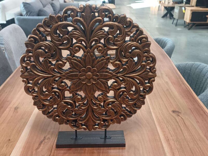 DÉCORATION À POSER AJOURÉE SUR SOCLE COLORIS DORÉ H.45CM