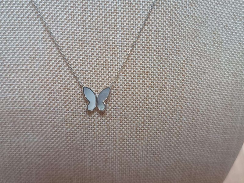 COLLIER EN ARGENT 925 - PAPILLON NACRÉ