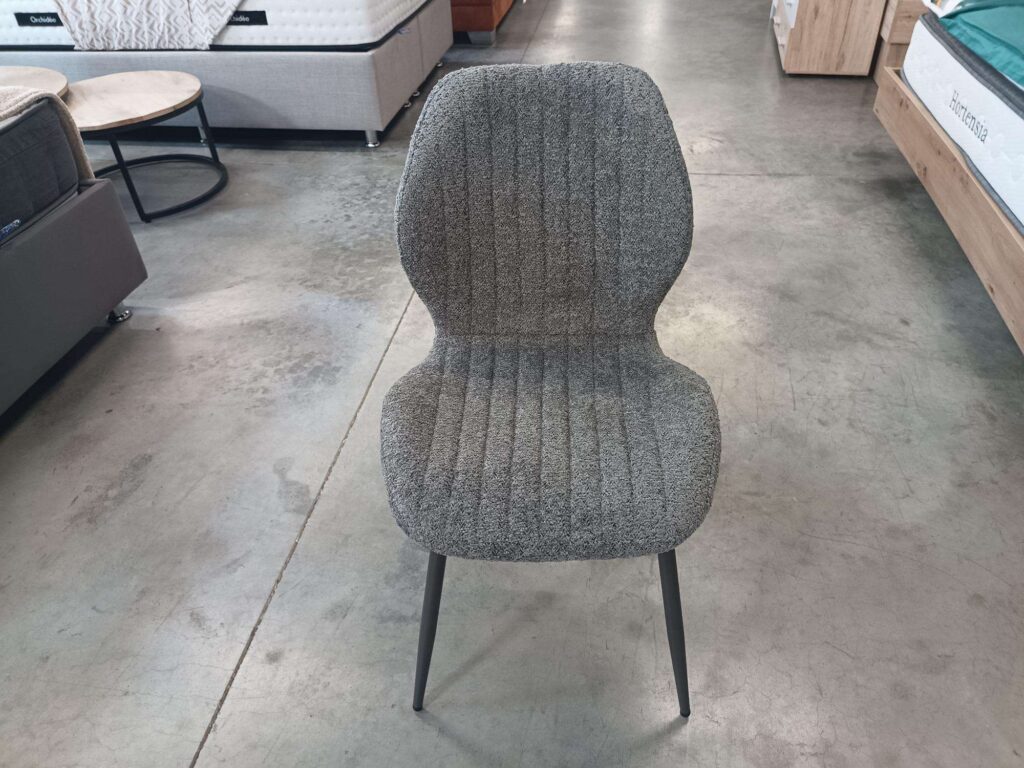 CHAISE EN TISSU BOUCLETTE COLORIS GRIS - DESTOCK