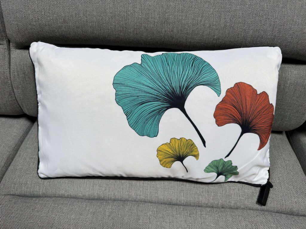 COUSSIN 32X50CM MOTIF GINKO