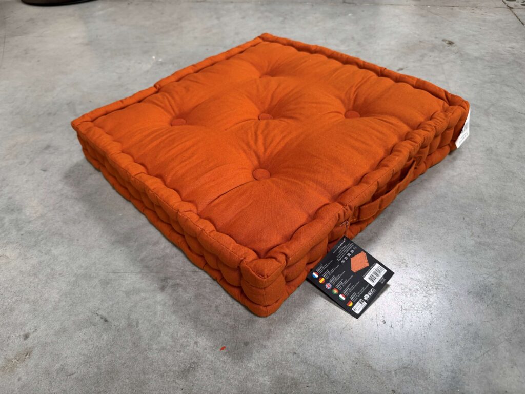 COUSSIN DE SOL 50X50CM COLORIS TERRACOTTA