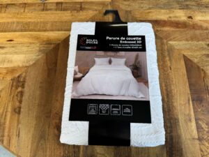 PARURE DE LIT MAYA  (HOUSSE DE C. 220X240CM + 2 TAIES D'O.) BLANC