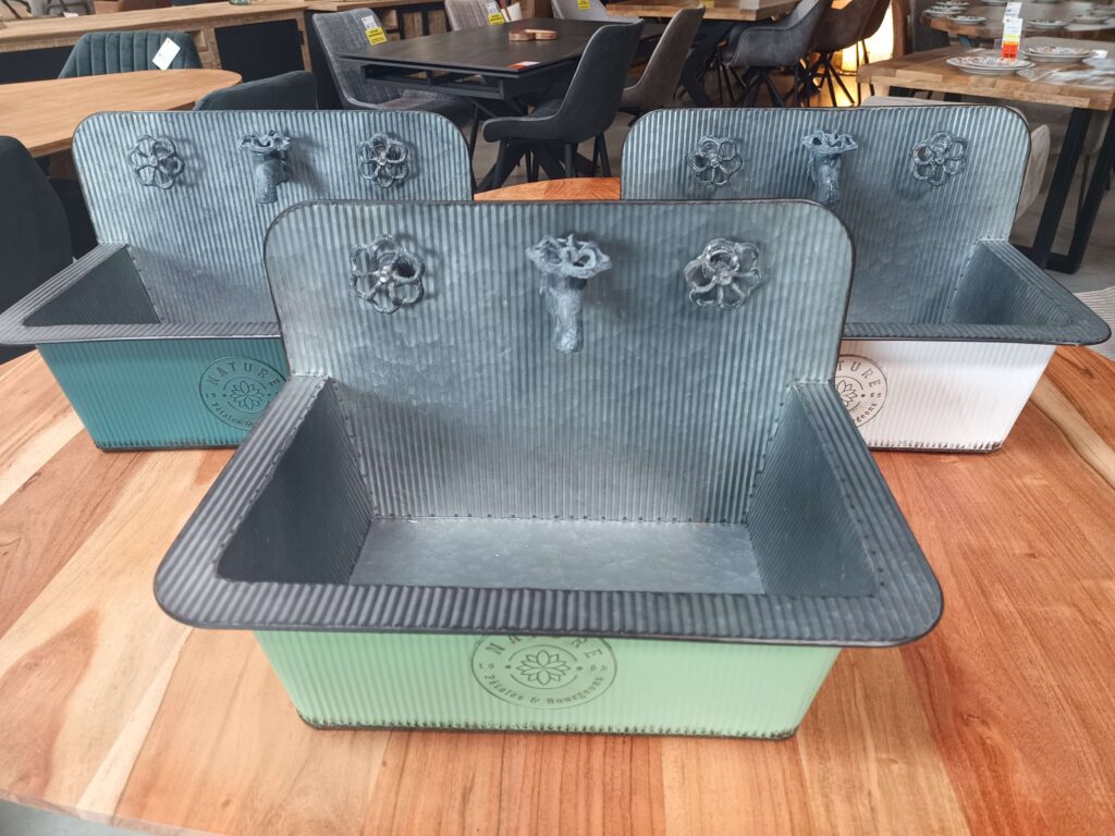 JARDINIÈRE FORME LAVE MAINS VINTAGE EN MÉTAL DIFFÉRENTS COLORIS