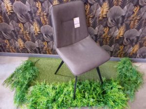 CHAISE DINA SIMILI CUIR COLORIS GRIS - PIEDS MÉTAL NOIR