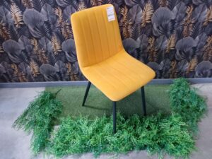 CHAISE CORK VELOURS JAUNE MOUTARDE (VELVET48) - PIEDS MÉTAL NOIR