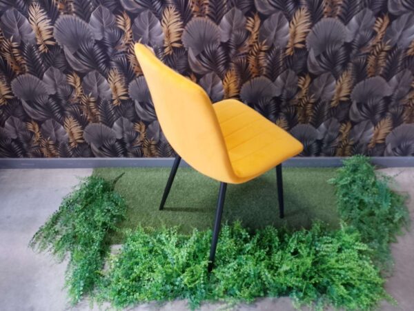 CHAISE CORK VELOURS JAUNE MOUTARDE (VELVET48) - PIEDS MÉTAL NOIR – Image 3