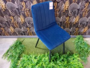 CHAISE CORK VELOURS BLEU (VELVET 79) - PIEDS MÉTAL NOIR