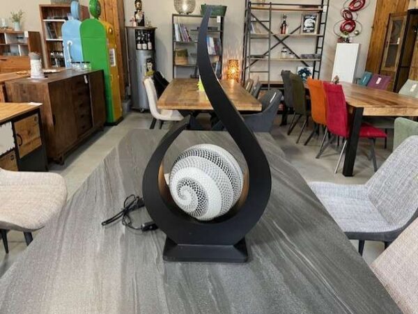 LAMPE MODERNE BOULE COLORIS NOIR - BLANC - GRIS H.65CM