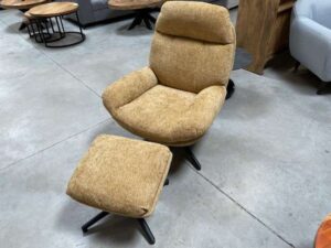 FAUTEUIL AVEC REPOSE PIEDS COLORIS JAUNE MOUTARDE - DESTOCK EXPO