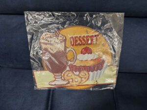 PLAQUE MÉTAL RELIEF - DESSERT 30X26CM