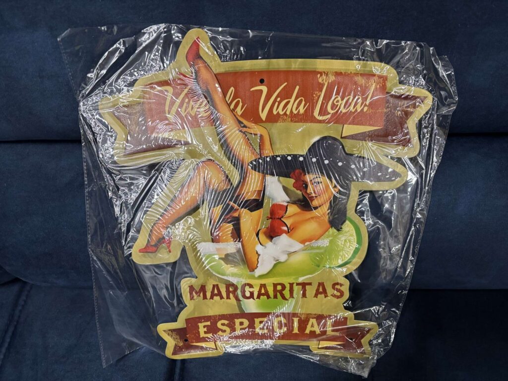 PLAQUE MÉTAL RELIEF  - PIN UP MARGARITAS