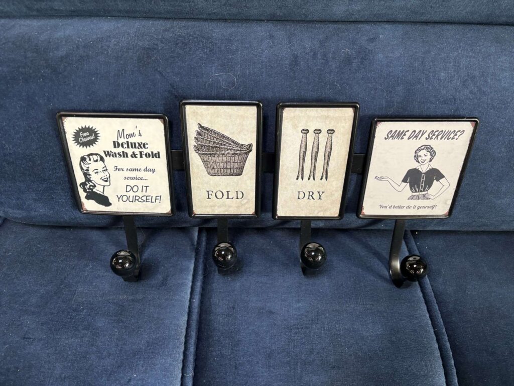 PATÈRE/PORTE MANTEAUX 4 CROCHETS STYLE VINTAGE BAIN - DESTOCK