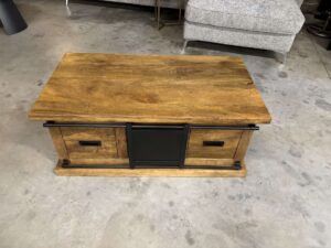 TABLE BASSE 1 PORTE COULISSANTE + 2 TIROIRS MANGUIER MASSIF ET MÉTAL N