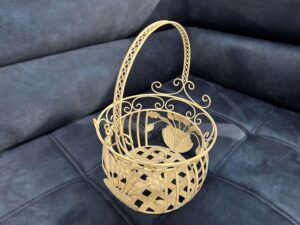 PANIER ROND EN METAL BLANC MOTIF FLEURS MM