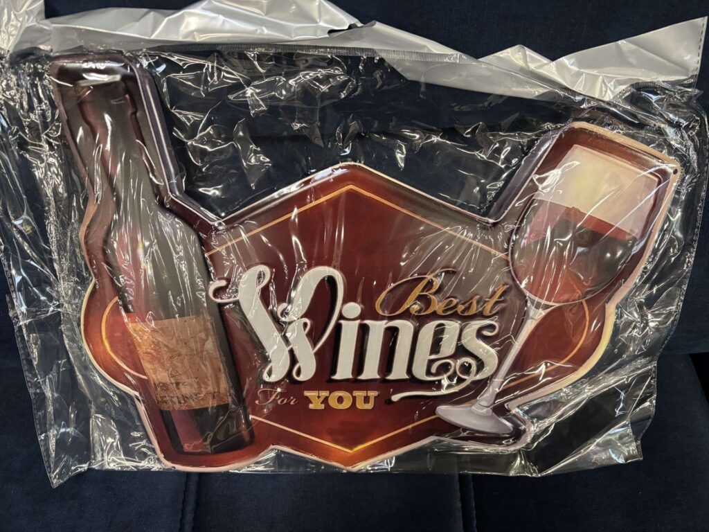 PLAQUE MÉTAL RELIEF BEST WINES L.43.5CM