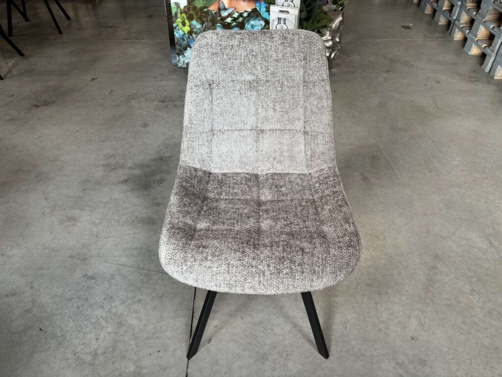 CHAISE JAZZ TISSU GRIS CLAIR (HAGA-09) - PIV. 180° PIEDS MÉTAL NOIR